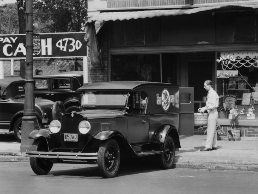  Chevrolet Universal Panel Delivery Truck 1930 года  (фото 1 из 2)